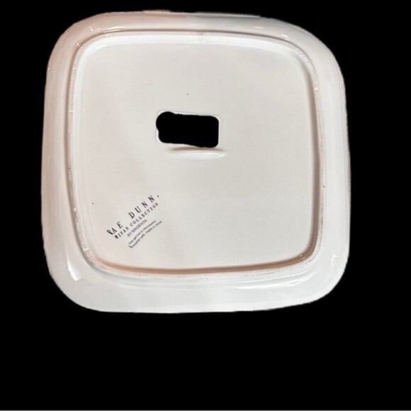 Rae Dunn Fox Scarves- 8" x 8" Square plate - Picture 3 of 7